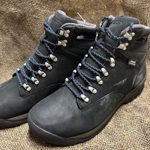 BOGS TUMALO LEATHER WATERPROOF HIKING CASUAL BOOTS 9 NEW